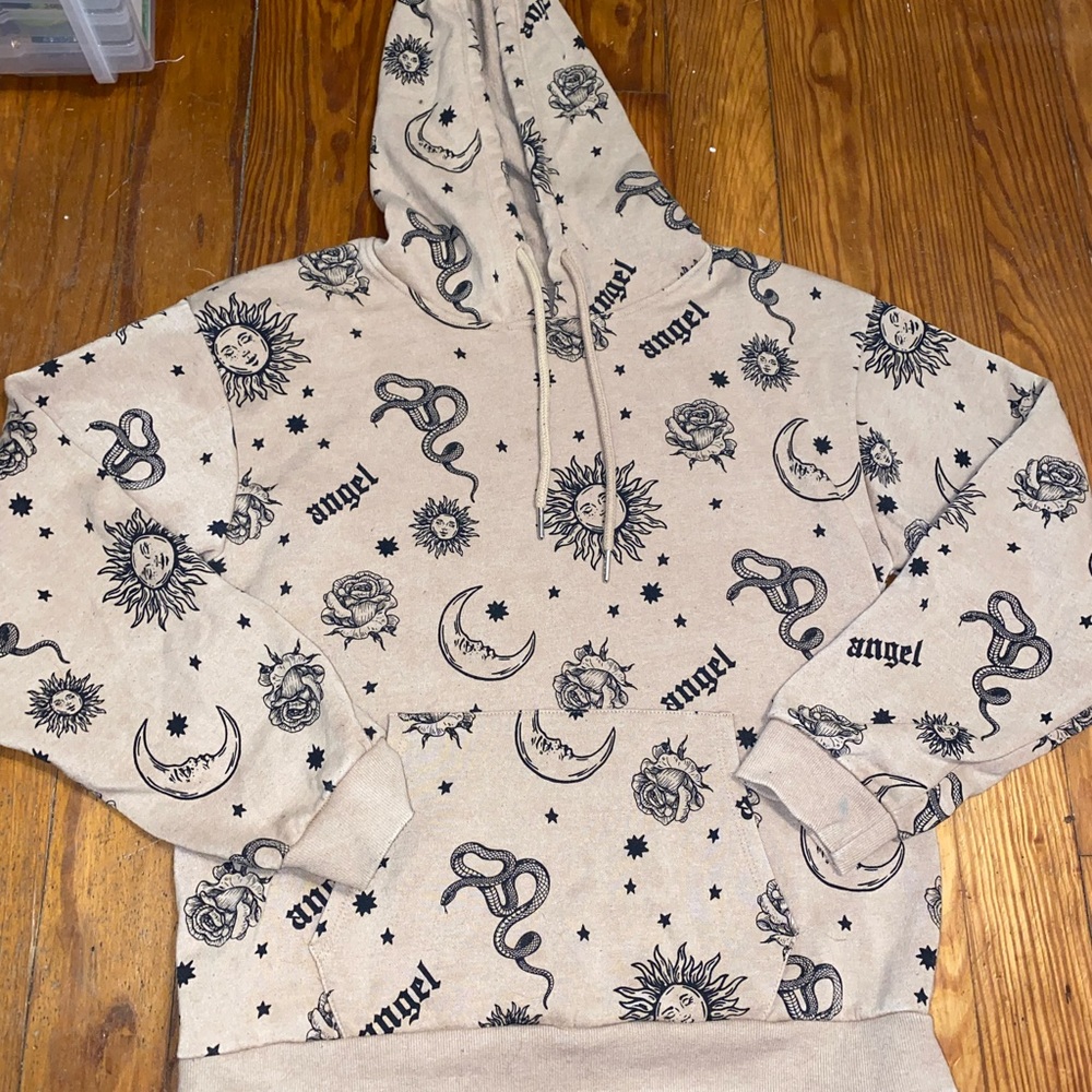 Xhilaration witchy tarot tan pullover sweatshirt